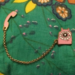 Enamel telephone pin ☎️💕